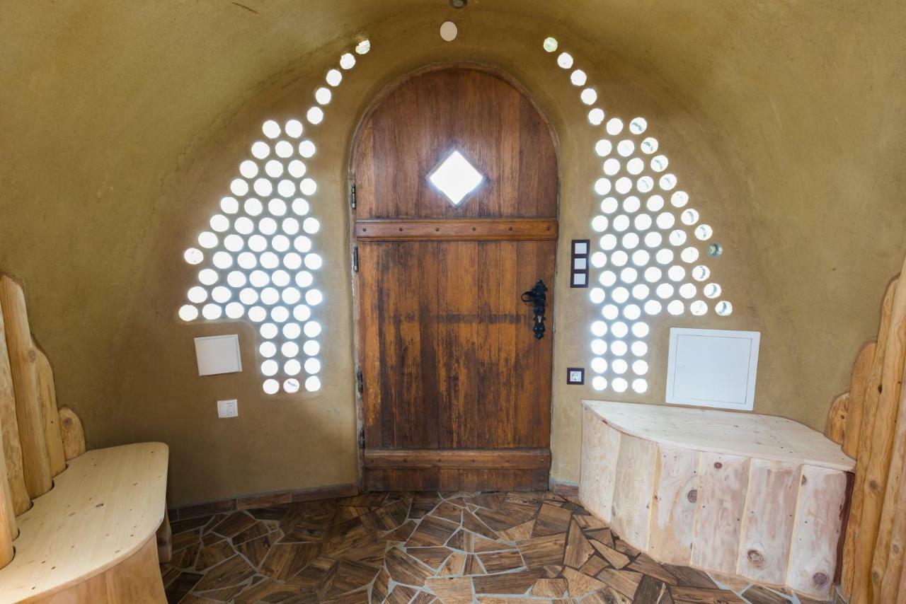 Apartma Zemljanka Ljutomer Esterno foto